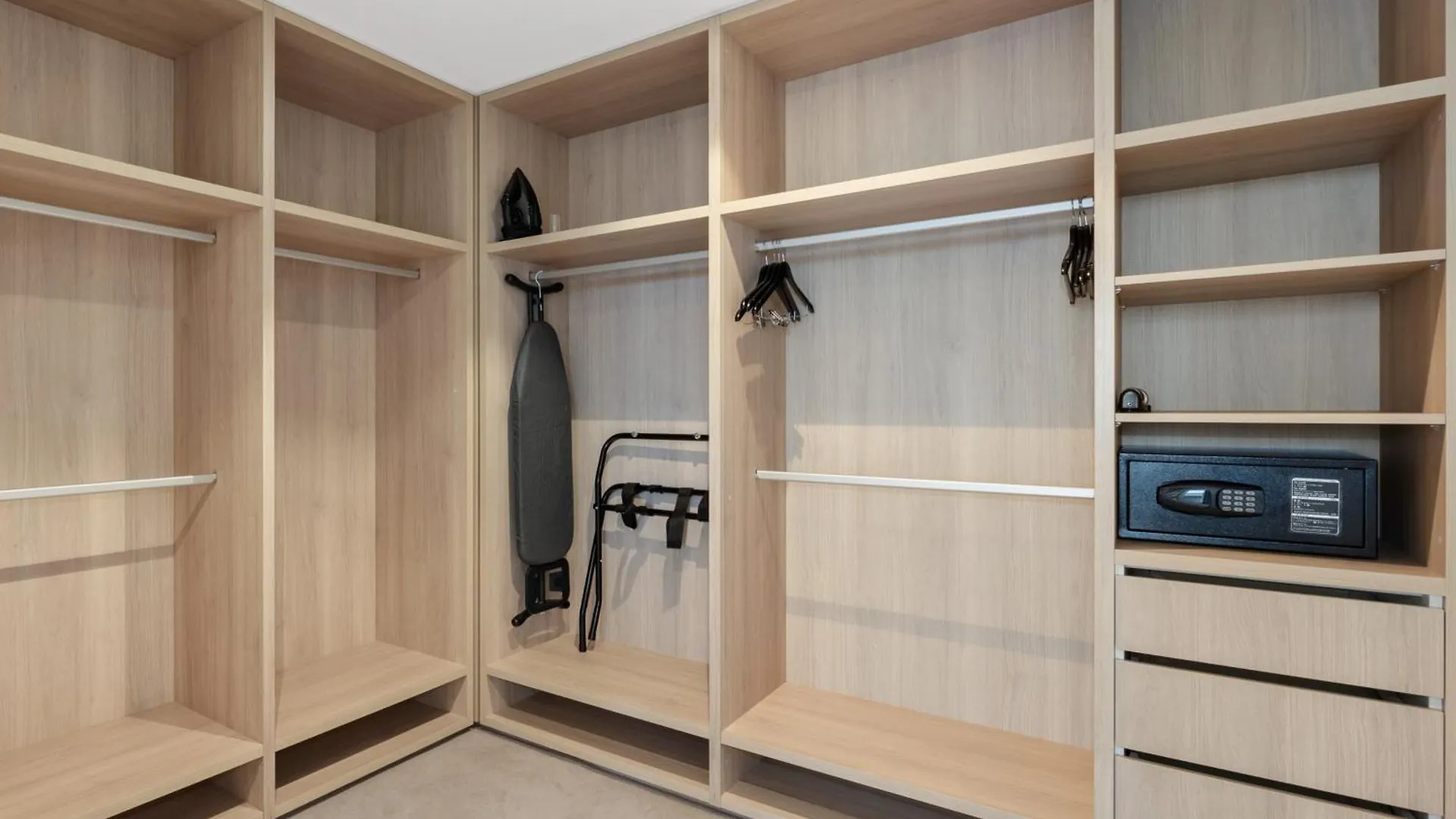 Queen'S Wharf Residences Brisbane 4*,