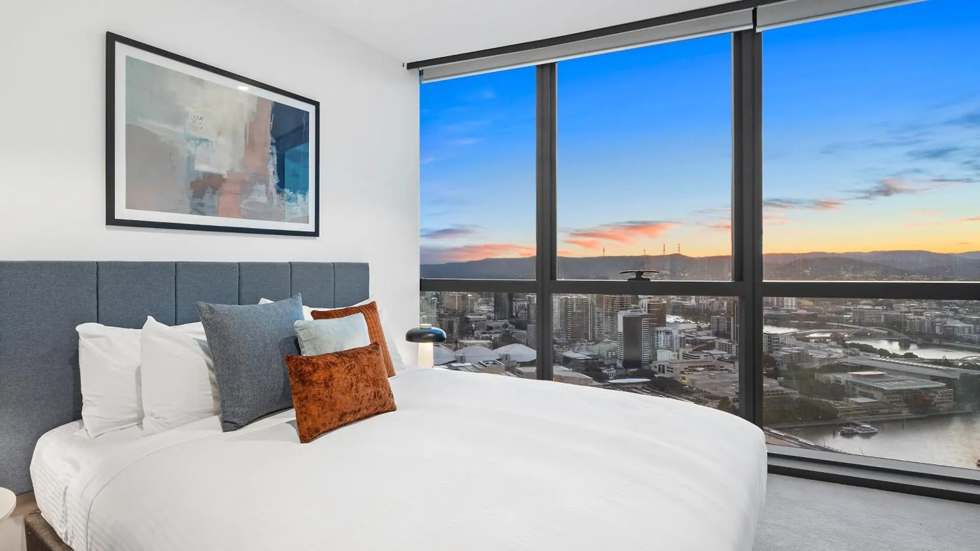 **** Aparthotel Queen'S Wharf Residences Brisbane Australia